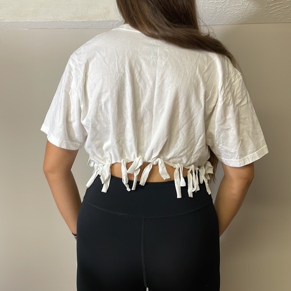 4/$24🦩 Adidas CAVS Shirt - Picture 8 of 9